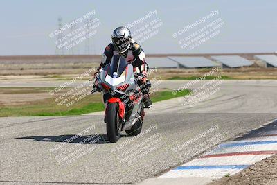 media/Feb-21-2025-Lets Ride (Fri) [[f483f33afd]]/B Group/1240pm (Wheelie Bump)/